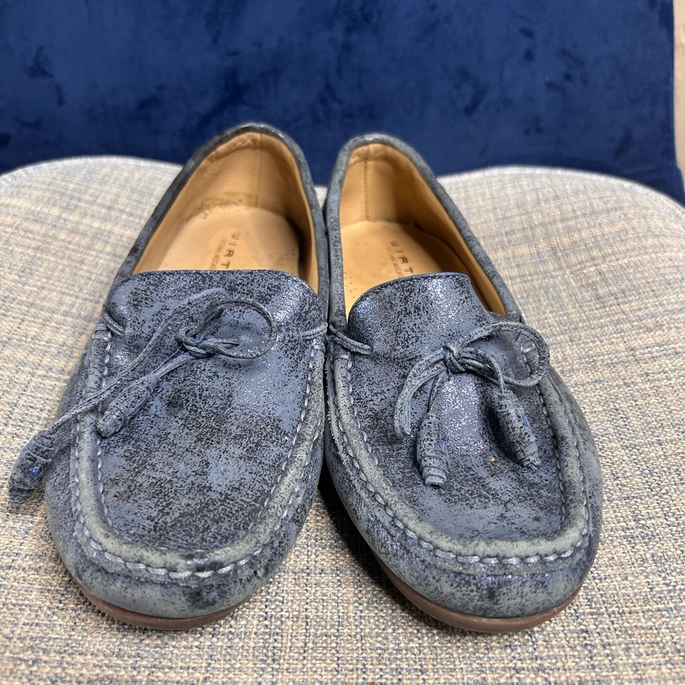 Elegant Wirth Blue Metallic Loafers for Women